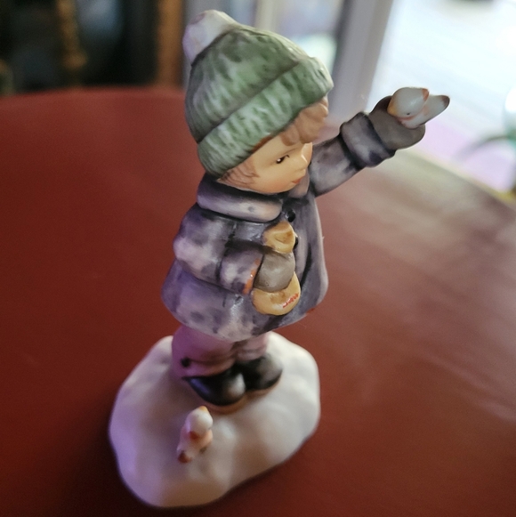 Goebel Hummel “Peaceful Perch” Porcelain Figurine BH 86/P - Picture 2 of 6